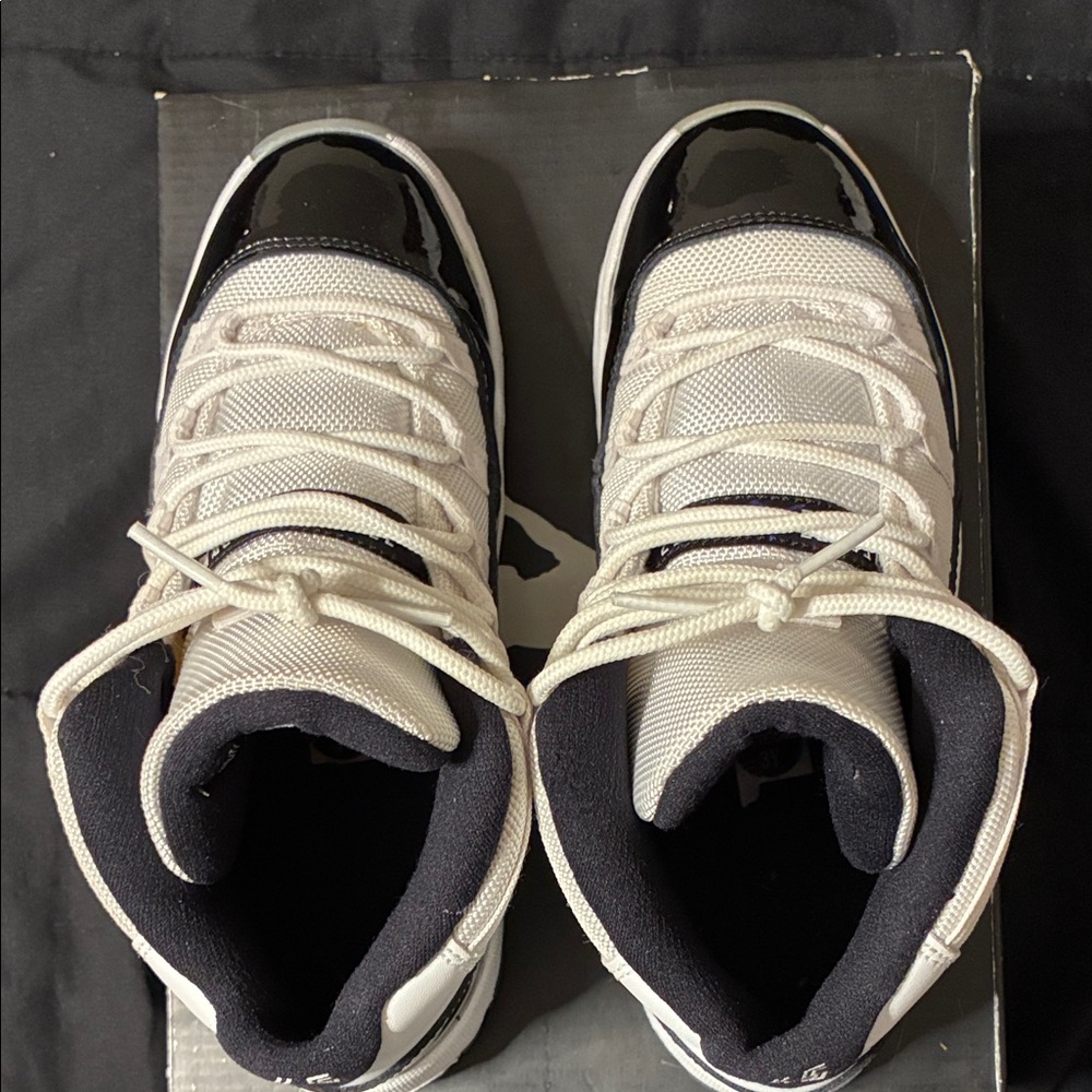 🎀 Jordan retro 11s {concords} 🎀